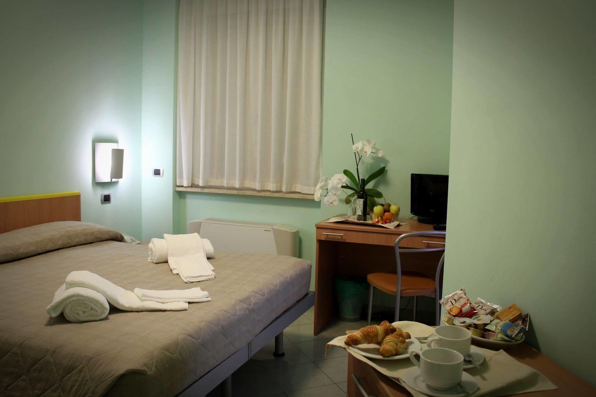 Hh Il Gabbiano Hotell La Spezia Exteriör bild