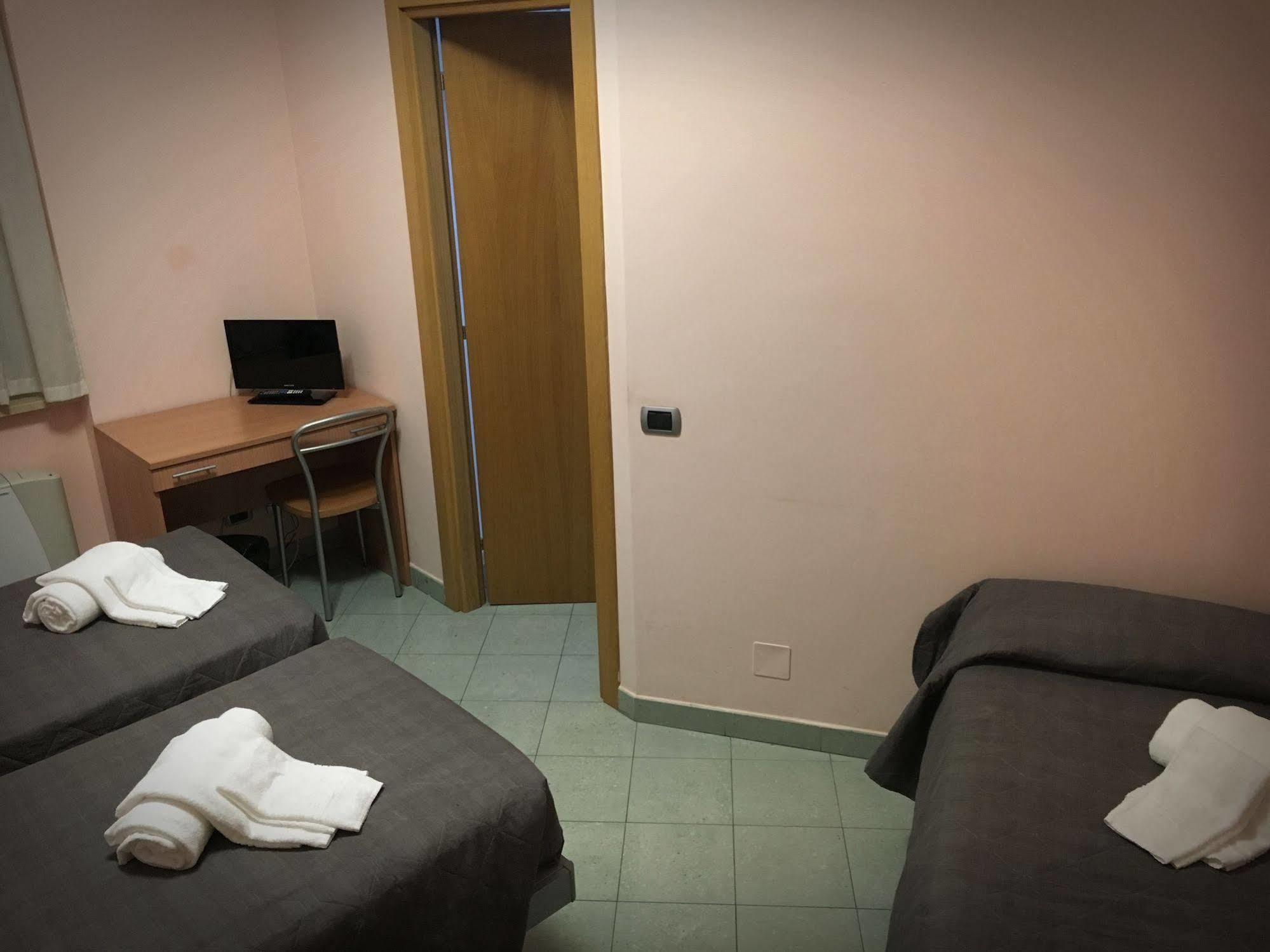 Hh Il Gabbiano Hotell La Spezia Exteriör bild