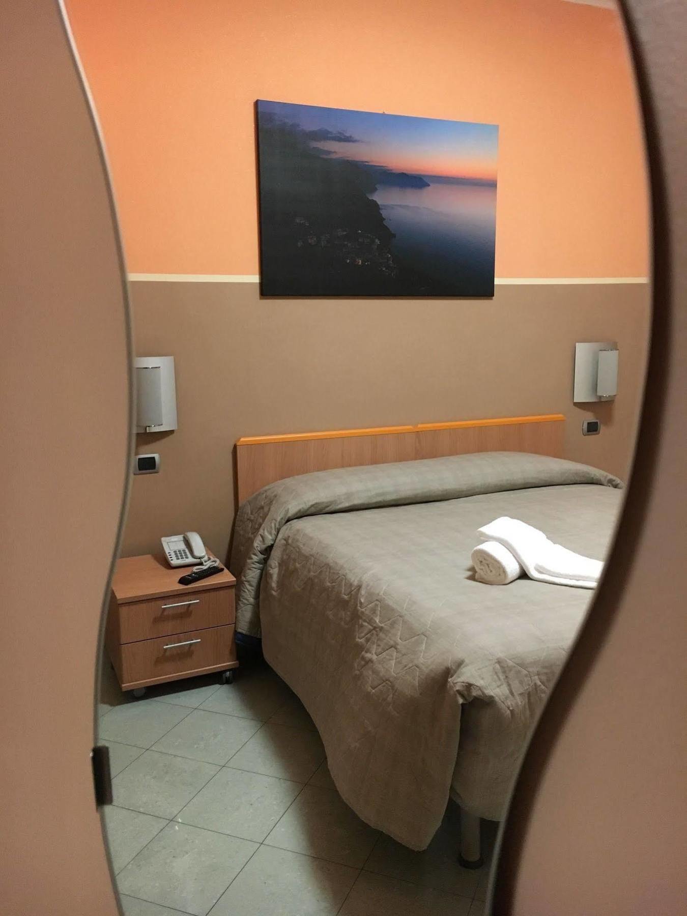 Hh Il Gabbiano Hotell La Spezia Exteriör bild