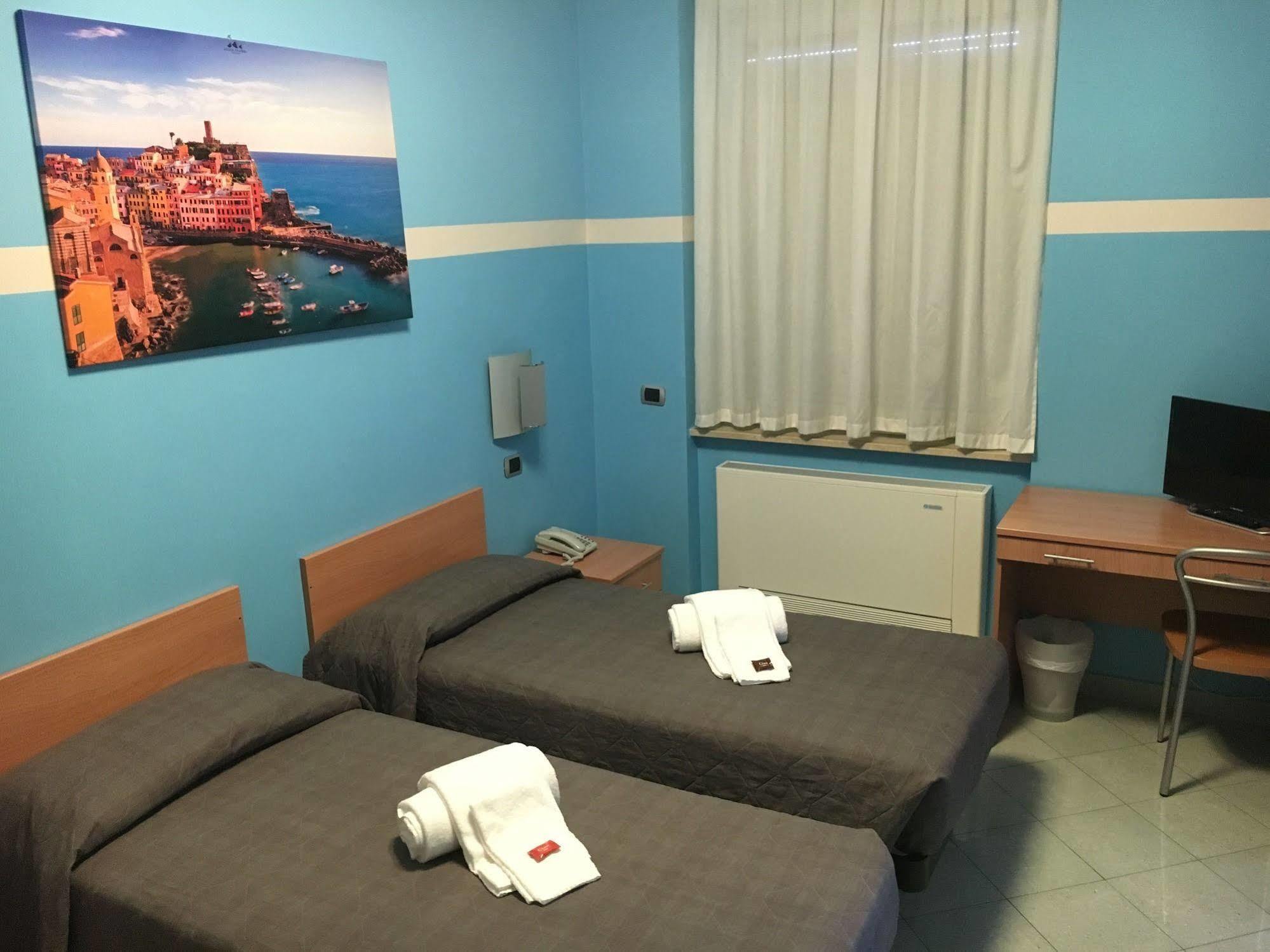 Hh Il Gabbiano Hotell La Spezia Exteriör bild