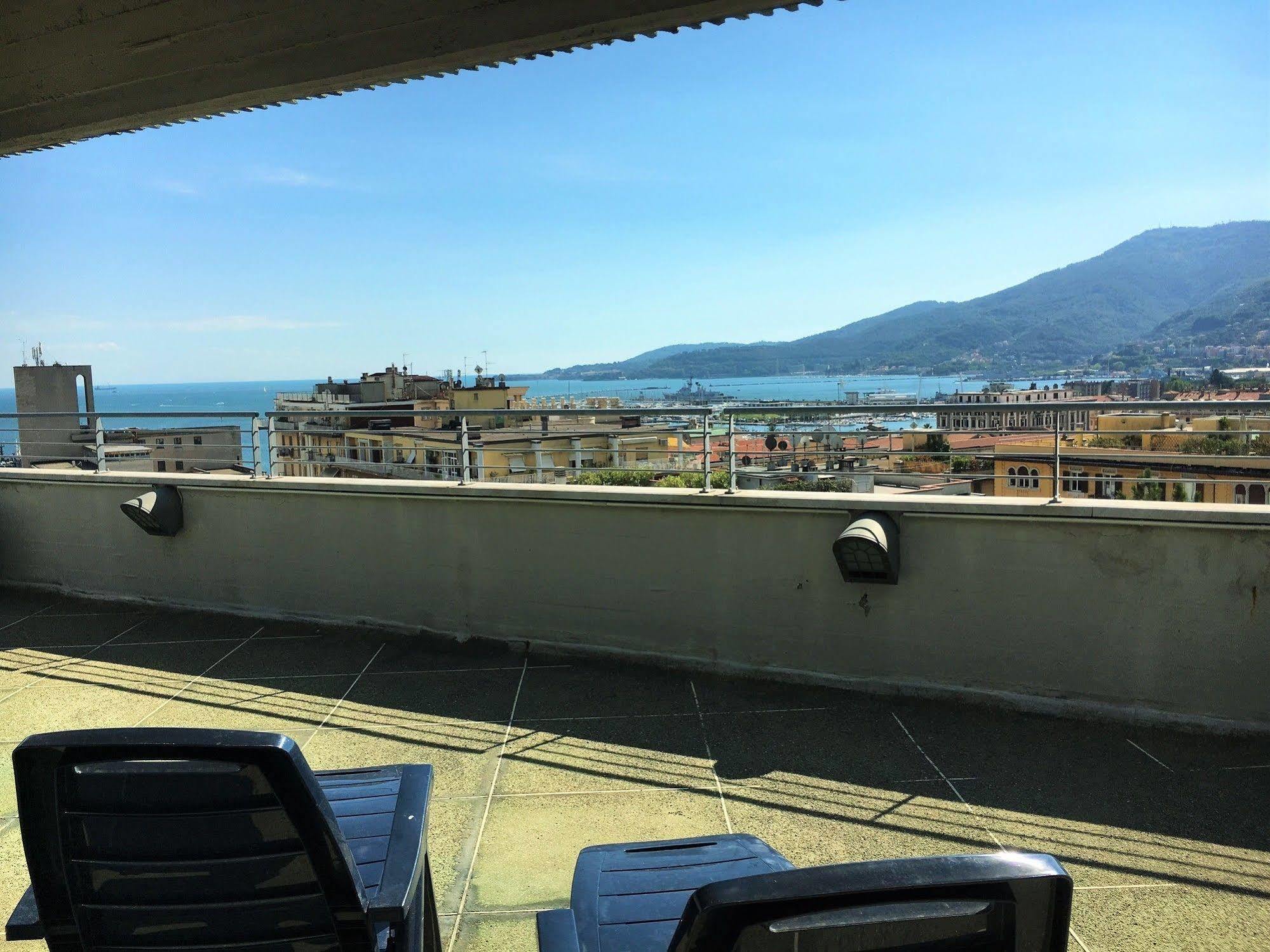 Hh Il Gabbiano Hotell La Spezia Exteriör bild