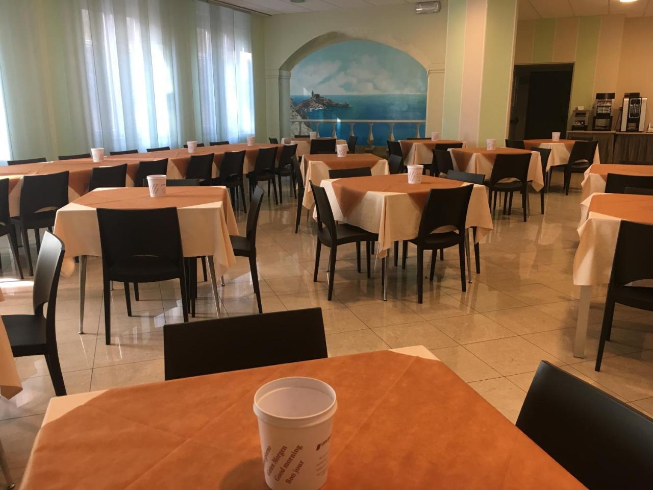 Hh Il Gabbiano Hotell La Spezia Exteriör bild